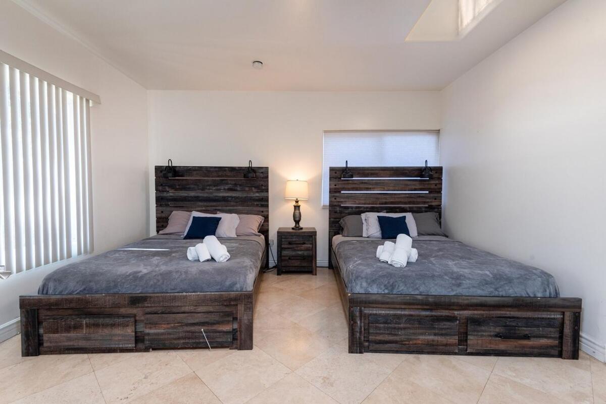 Appartement Spacious 2br With Full Kitchen & Dining In Beverly Hills