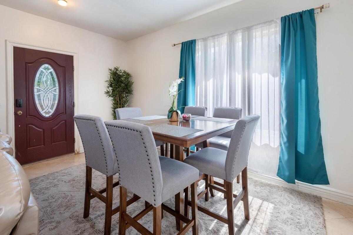 Spacious 2br With Full Kitchen & Dining In Beverly Hills Appartement Los Angeles